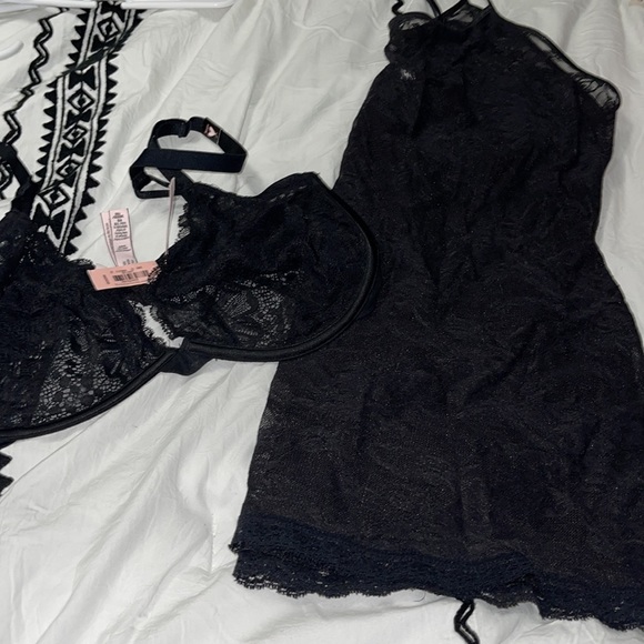 VS bra & slip - Picture 1 of 7